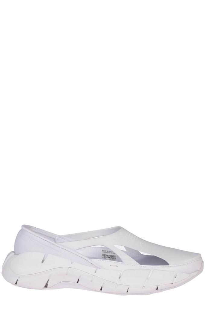Maison Margiela × Reebok Sneaker  Cut Outs 18746243_40564202_600.jpg