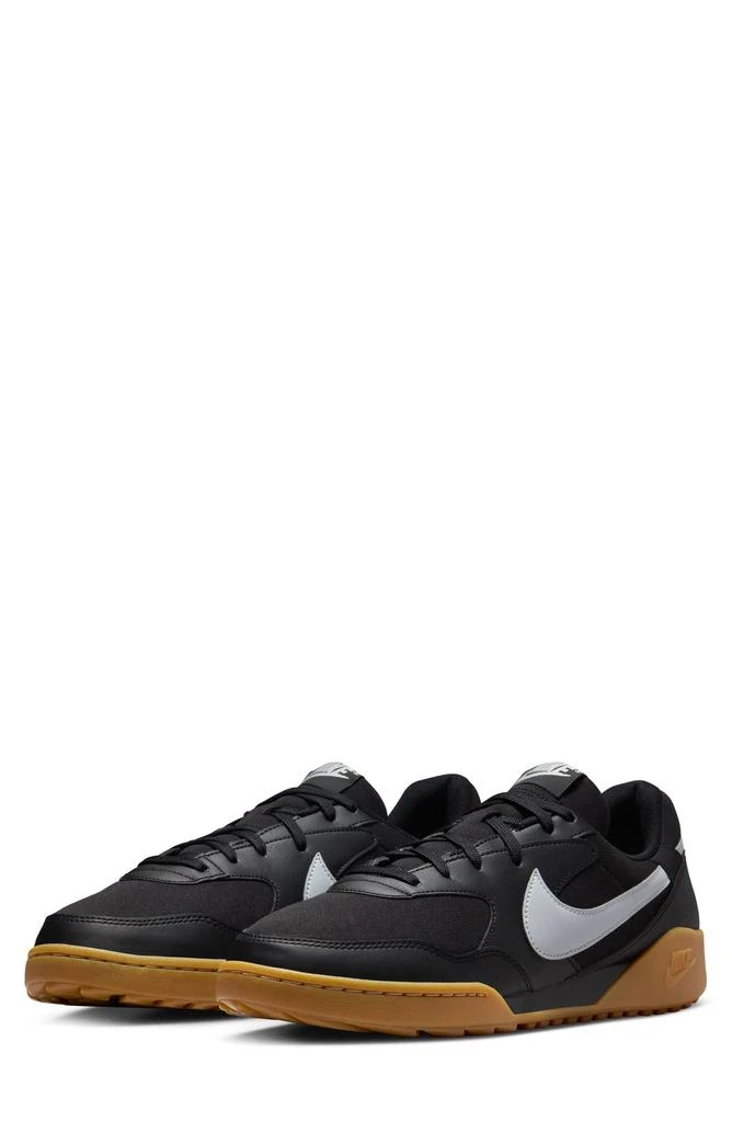 NIKE Terra Manta Sneaker