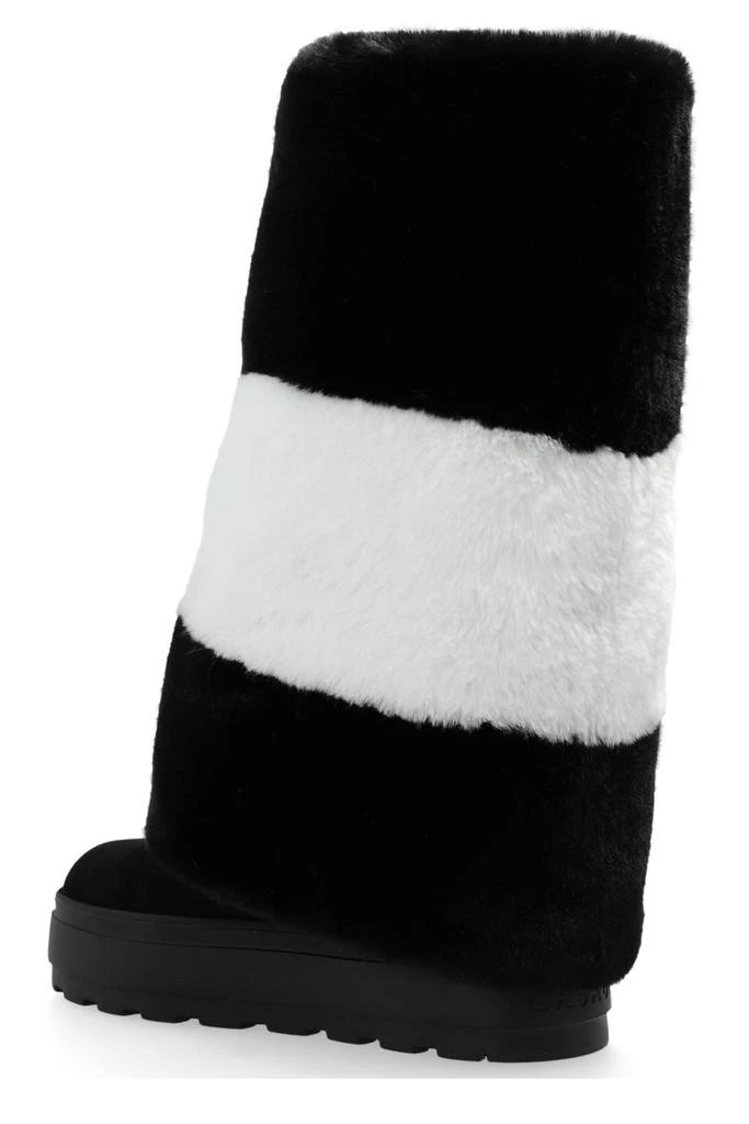 CASADEI Casadei Logo-Embroidered Two-Toned Boots 2