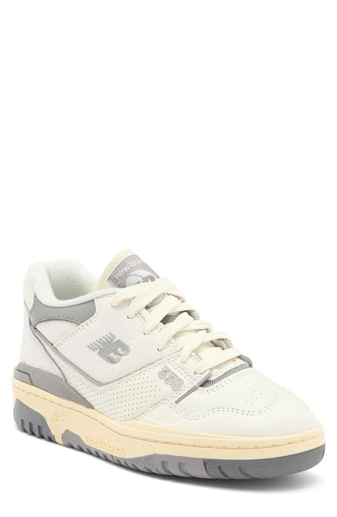 New Balance 550 Basketball Sneaker