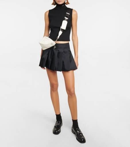 Prada Triangle leather shoulder bag 5