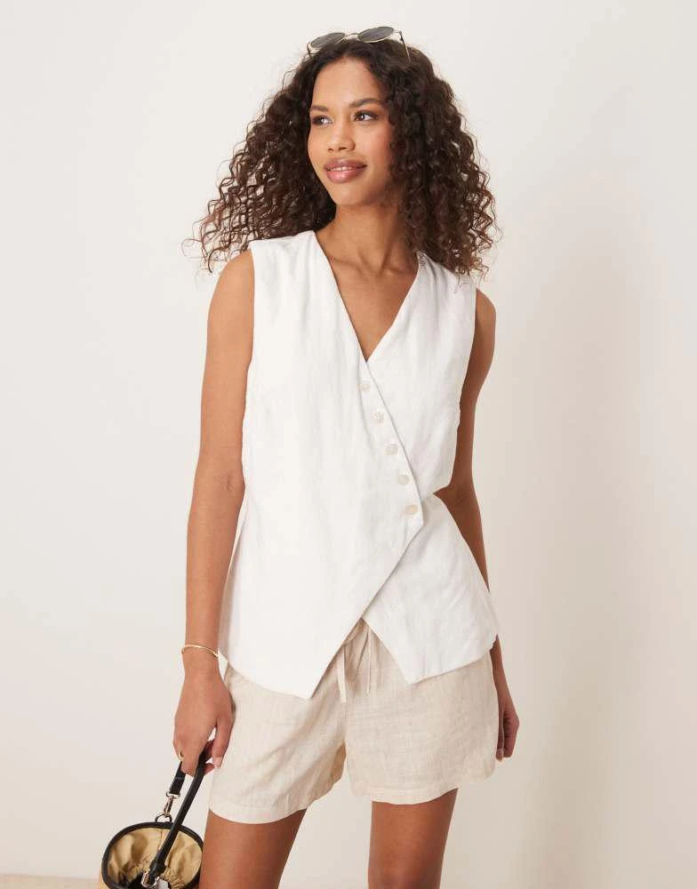 Abercrombie & Fitch Abercrombie & Fitch longline button through linen vest in beige 1