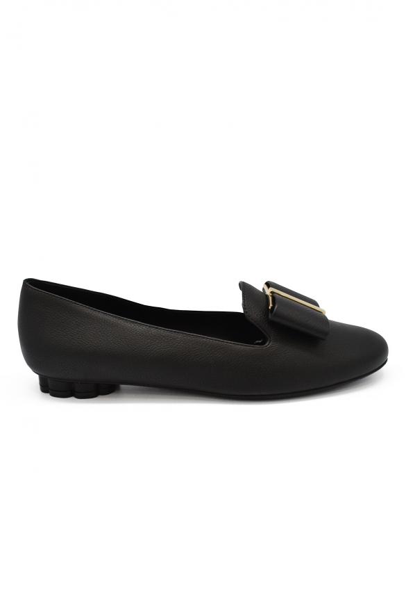 ローファー・オックスフォード Salvatore Ferragamo JODIE Loafers loafer in black leather Ferragamo Jodie Leather Gancio Loafers | Neiman Marcus
