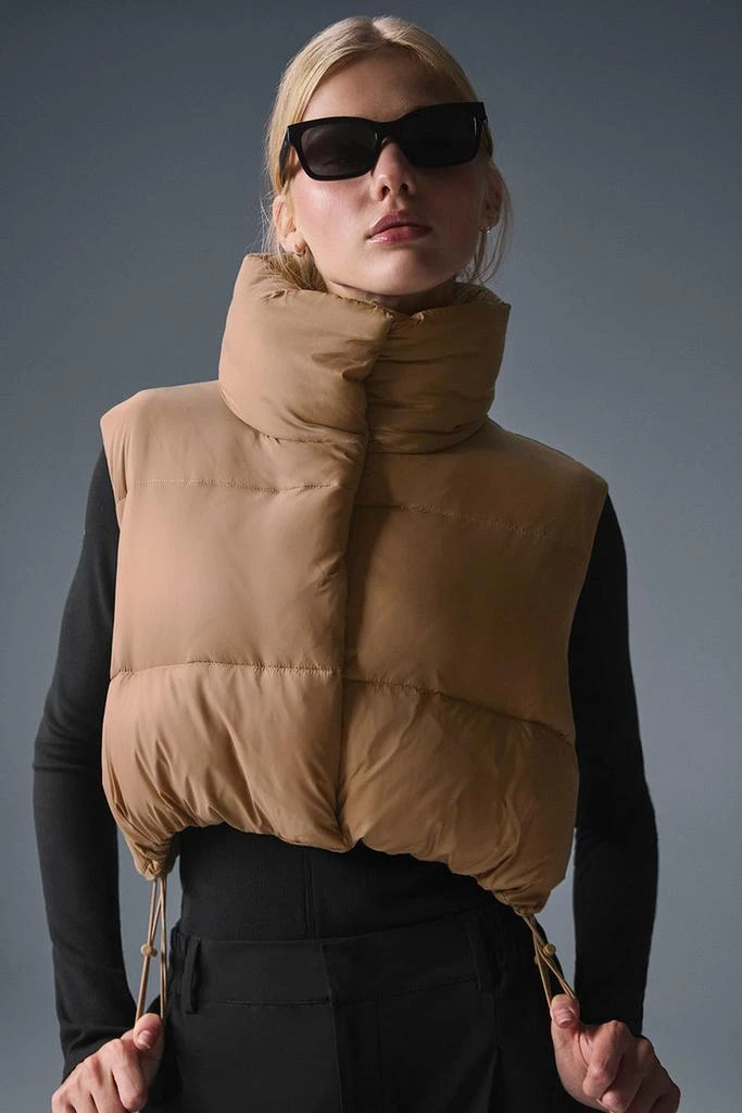 Alo Cropped Gold Rush Puffer Vest - Toasted Almond 3
