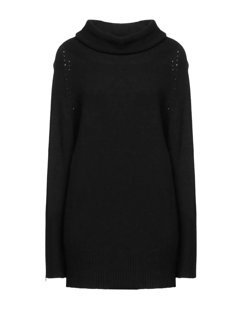 BIANCOGHIACCIO Turtleneck 1