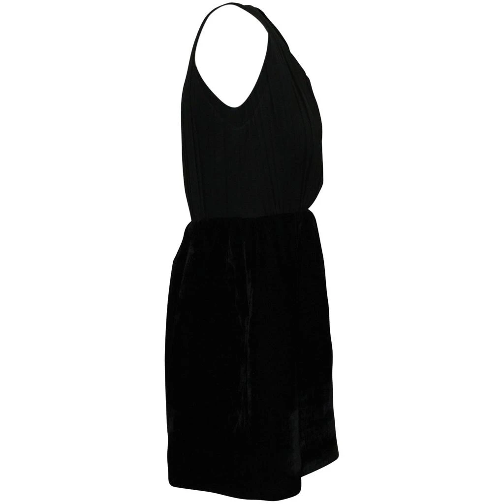 Shop Alice + Olivia Open Back-Tie Dress in Black Silk on Sale at  BeyondStyle  Get 59% Off Alice + Olivia Open Back-Tie Dress in Black Silk  with Limited-Time Flash Deals, Exclusive