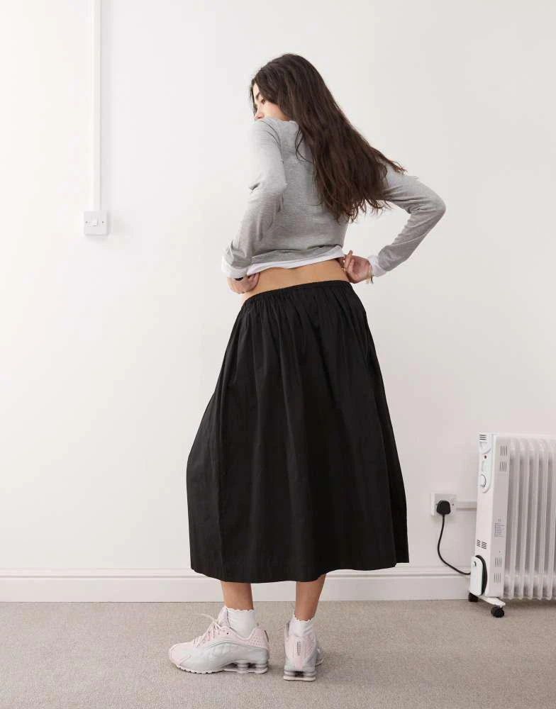 COLLUSION COLLUSION tie low rise maxi skirt in black 3