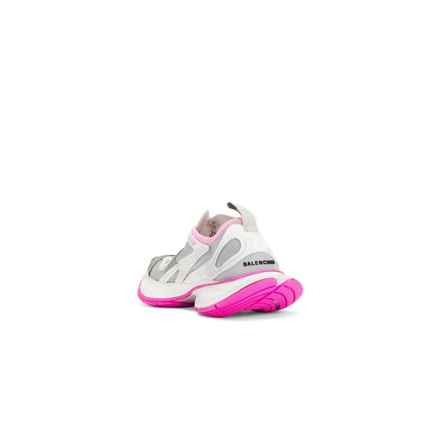 Balenciaga Circuit Ultra-Lightweight Sneakers 3