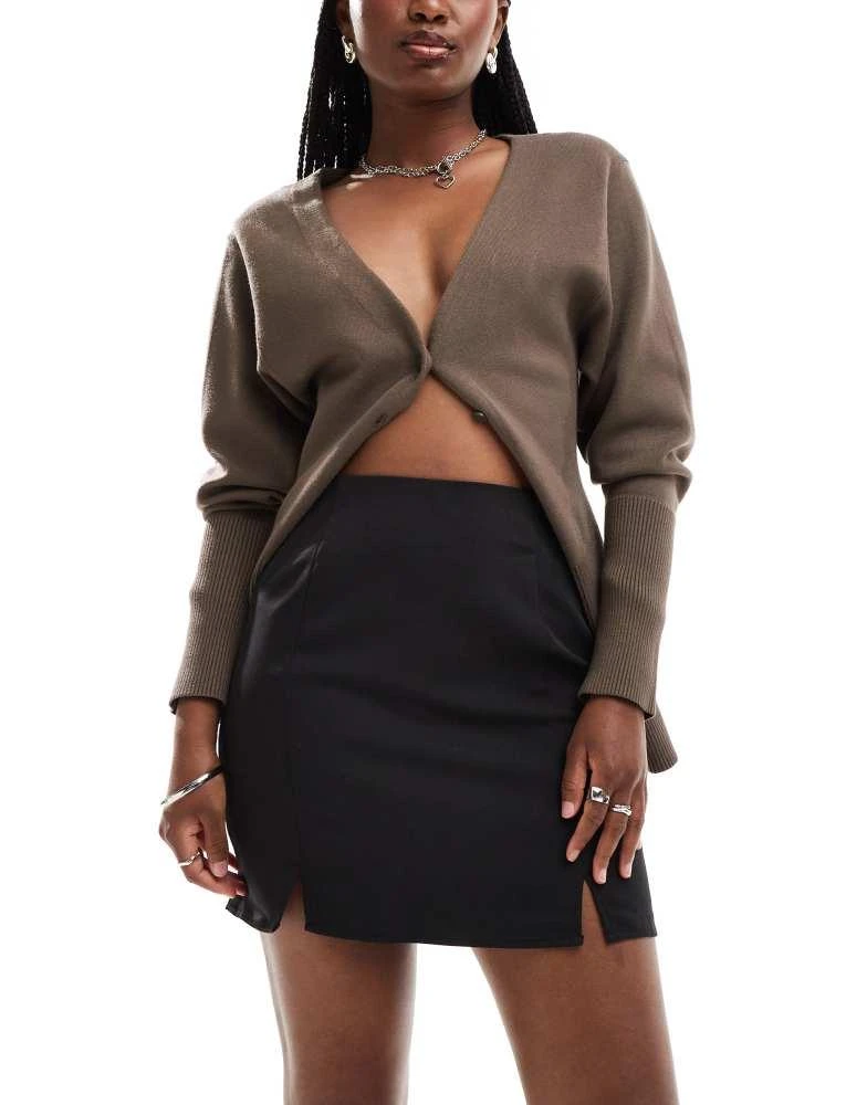 VERO MODA Vero Moda notch front mini skirt in black 1