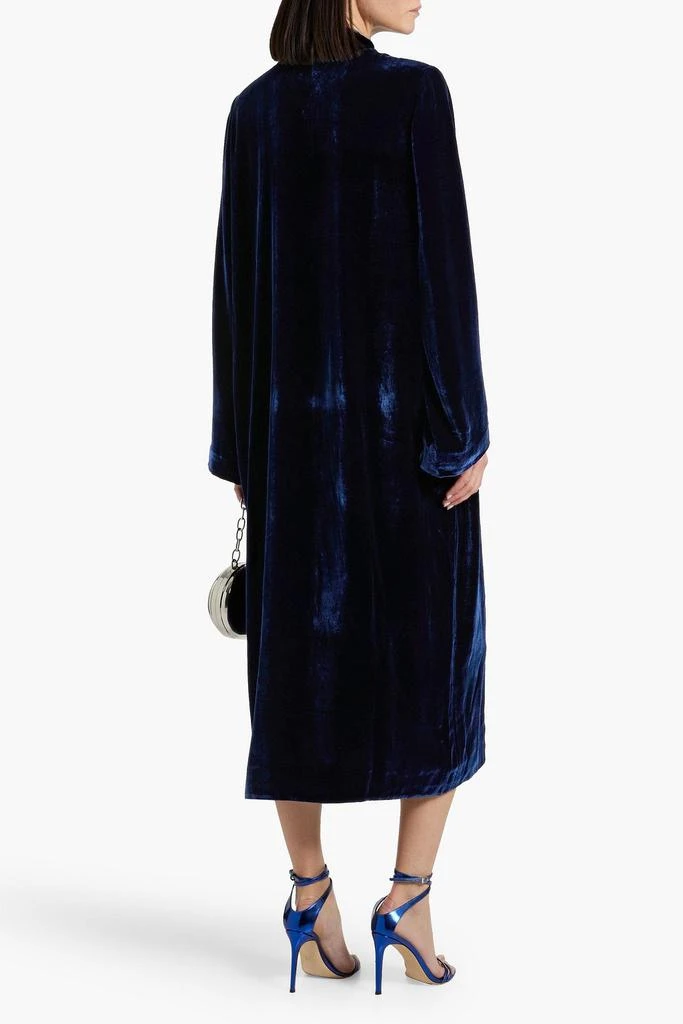 Saloni Amari embroidered velvet robe 3