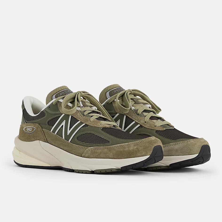 New Balance Made in USA 990v6