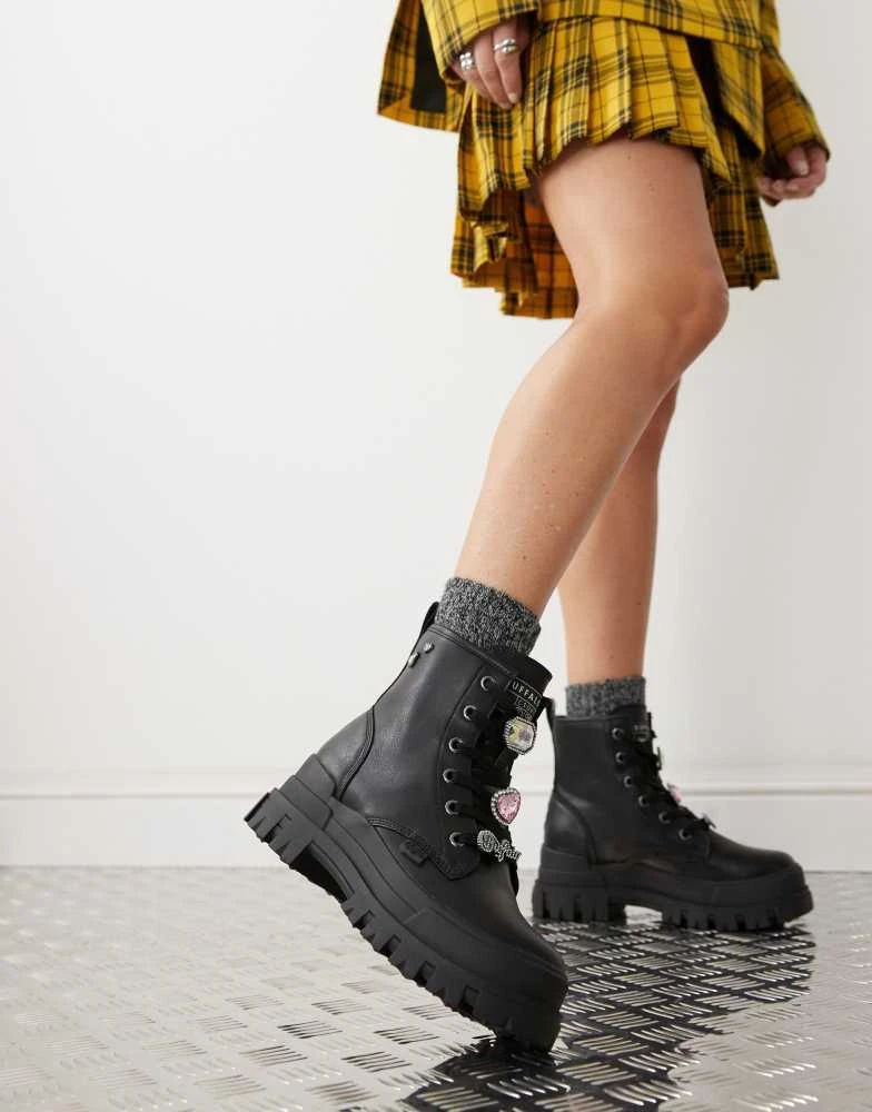 Buffalo Buffalo Aspha RLD Ice boot in black 1