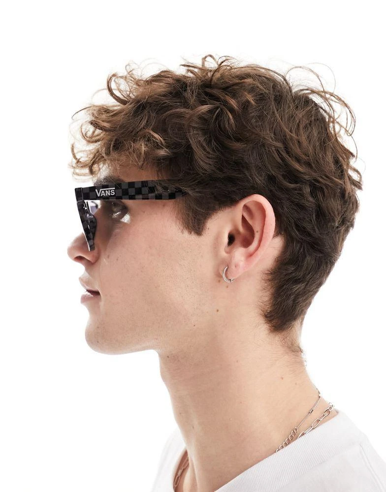 Vans Vans spicoli checkerboard shades in black and dark grey 3