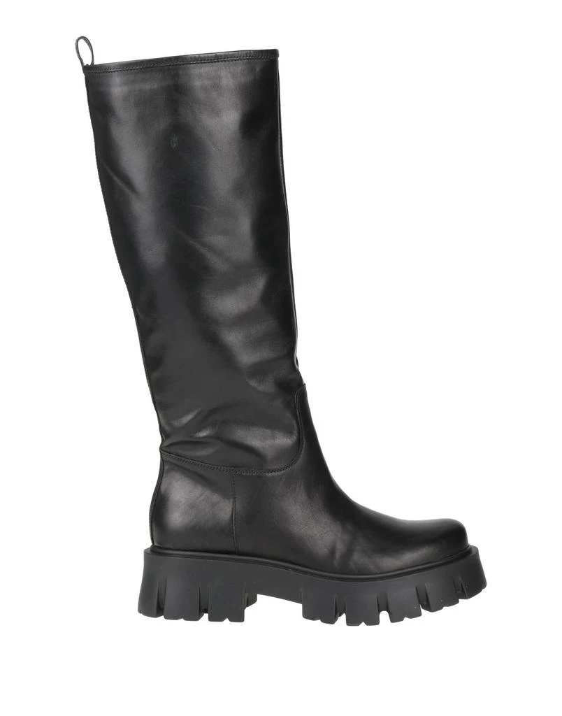 NOME Boots 1