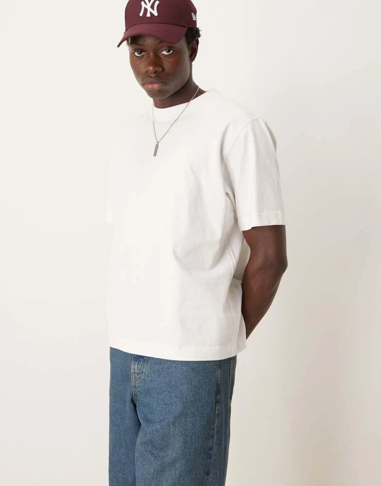 Abercrombie & Fitch Abercrombie & Fitch heavy weight t-shirt in white 2