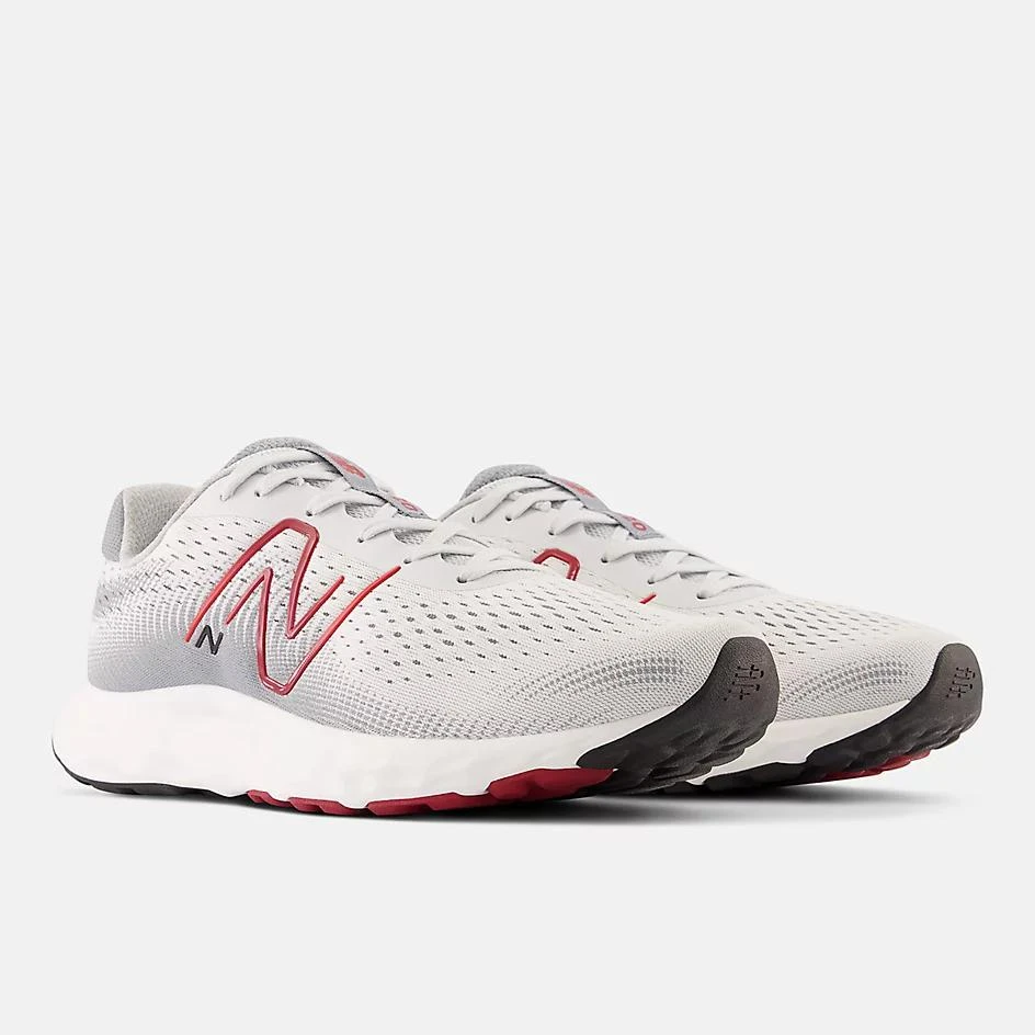 New Balance 520v8 2