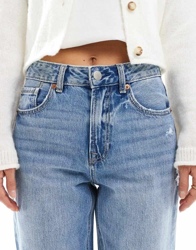 Stradivarius Stradivarius D92 denim straight jeans in medium wash 4