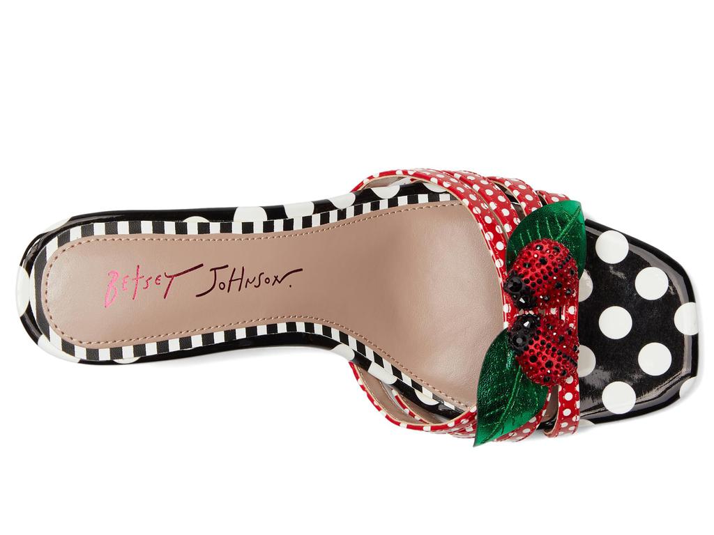 Betsey Johnson Cloverr