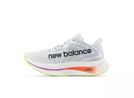 New Balance FuelCell SuperComp Trainer v2 3