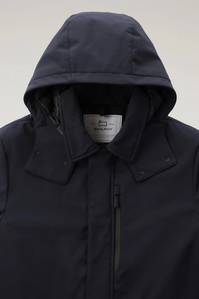 Woolrich Barrow Mac Softshell Coat - Men - Blue 2