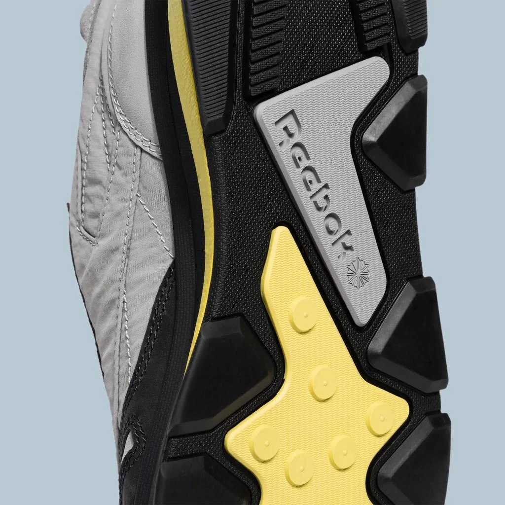 Reebok Classic Leather LTD Shoes 6