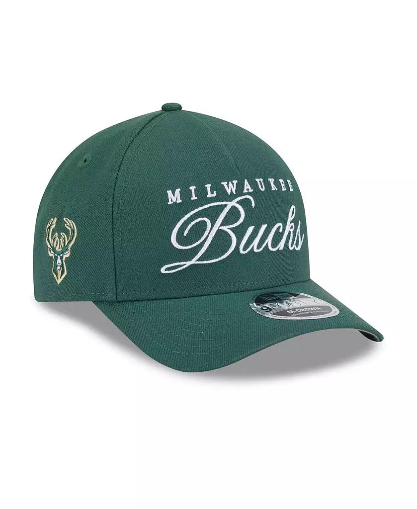 New Era Men
s Hunter Green Milwaukee Bucks 2025 NBA Draft M-Crown A-Frame 9FORTY Adjustable Hat
