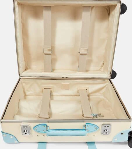 Globe-Trotter Pop Colour carry-on suitcase 2