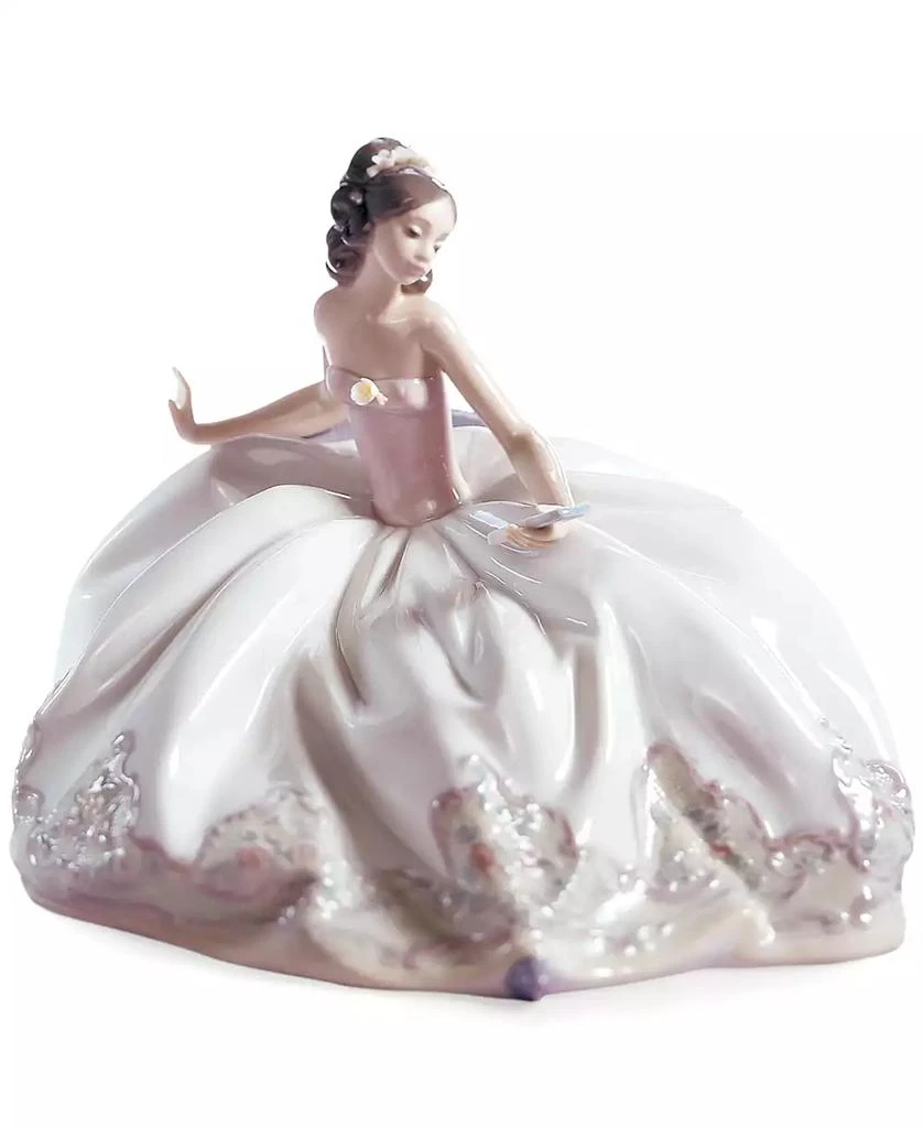 Lladró Lladro Collectible Figurine, At the Ball