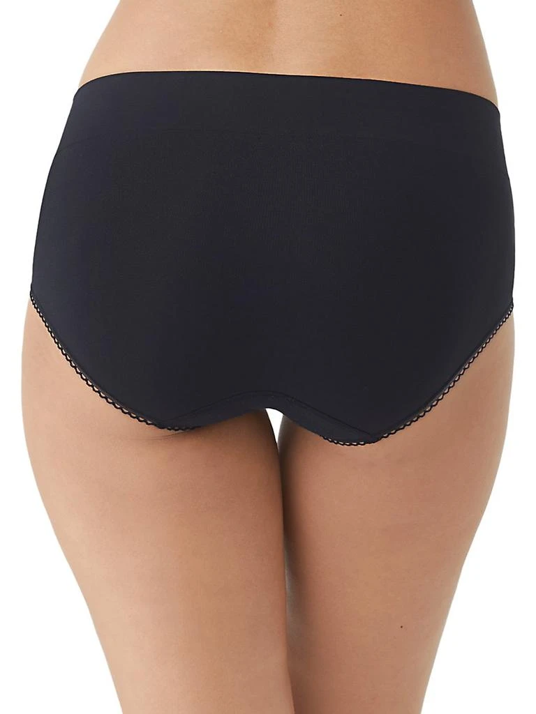 Wacoal Feeling Flexible Brief 3