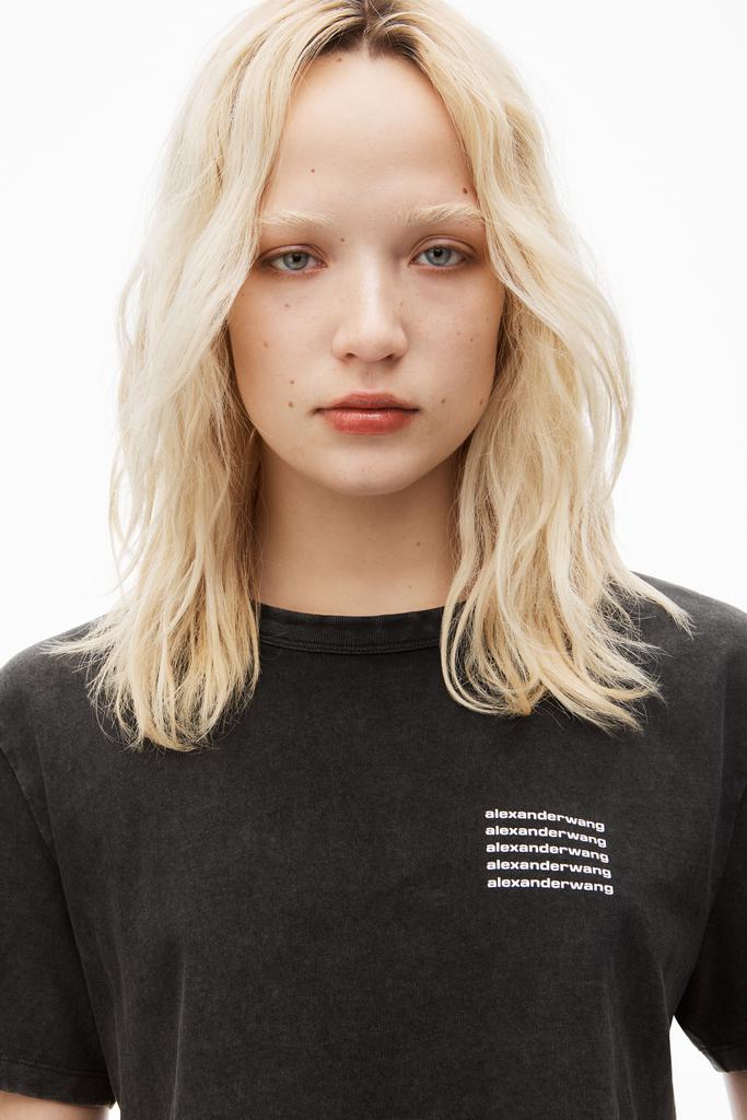 今年の定番！【alexanderwang】crop tee in acid wash CROPPED TEE IN ACID WASH JERSEY in ACID BLACK | alexanderwang®
