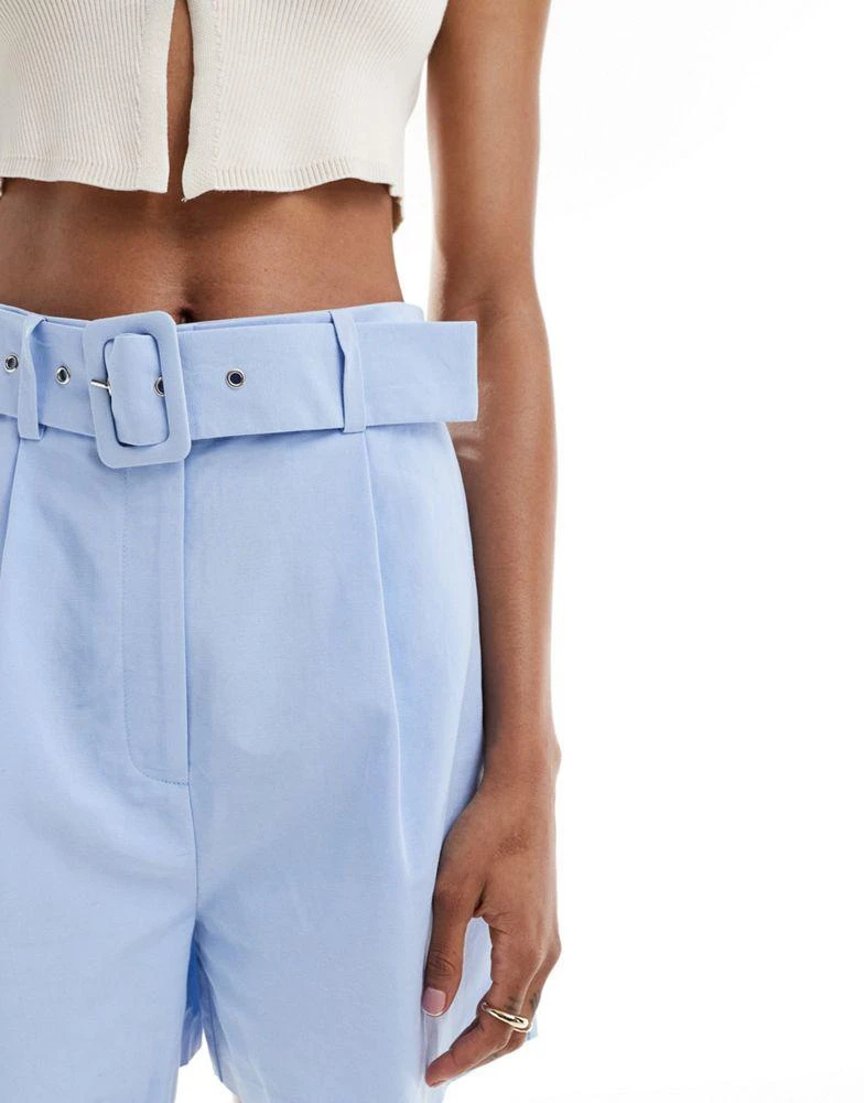 ASOS ASOS DESIGN Tall tailored belted short with linen in light blue 2
