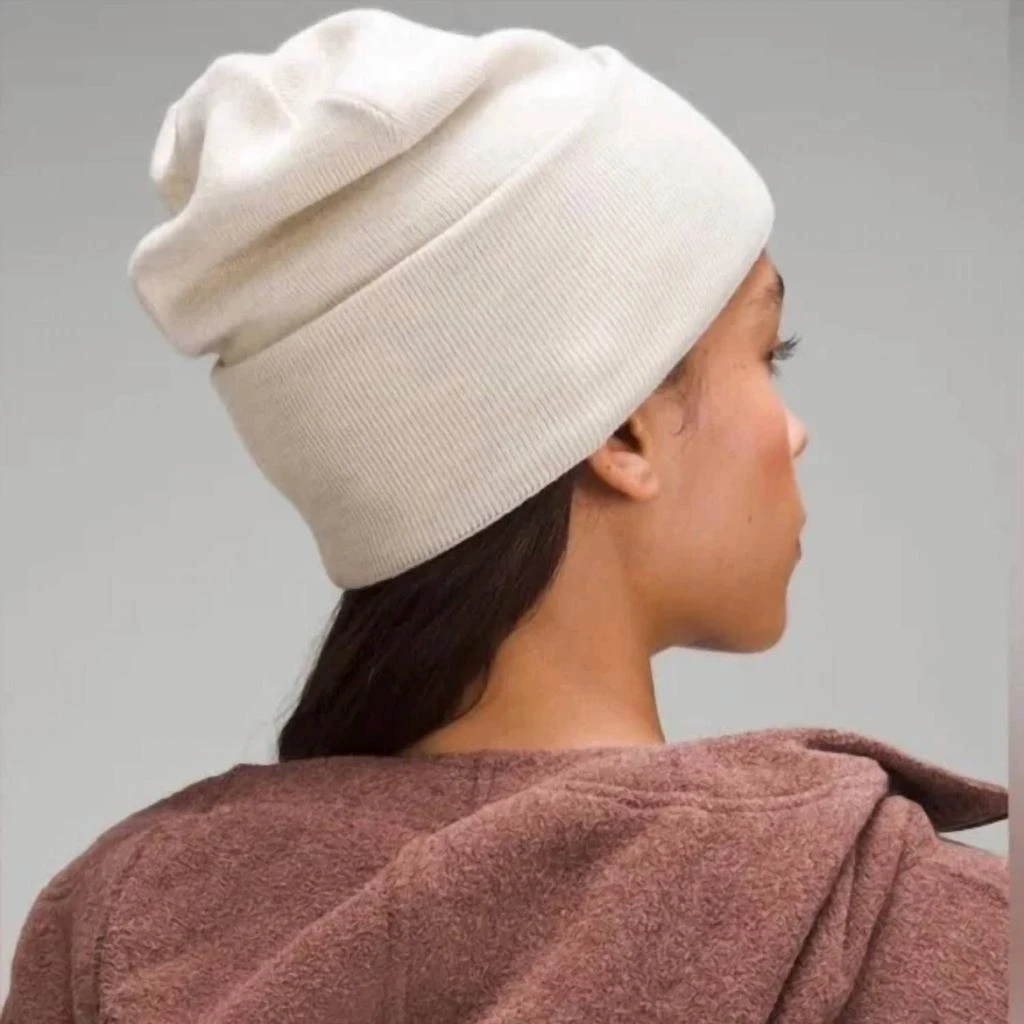 lululemon Warm Revelation Set Beanie In Heathered Bone 2