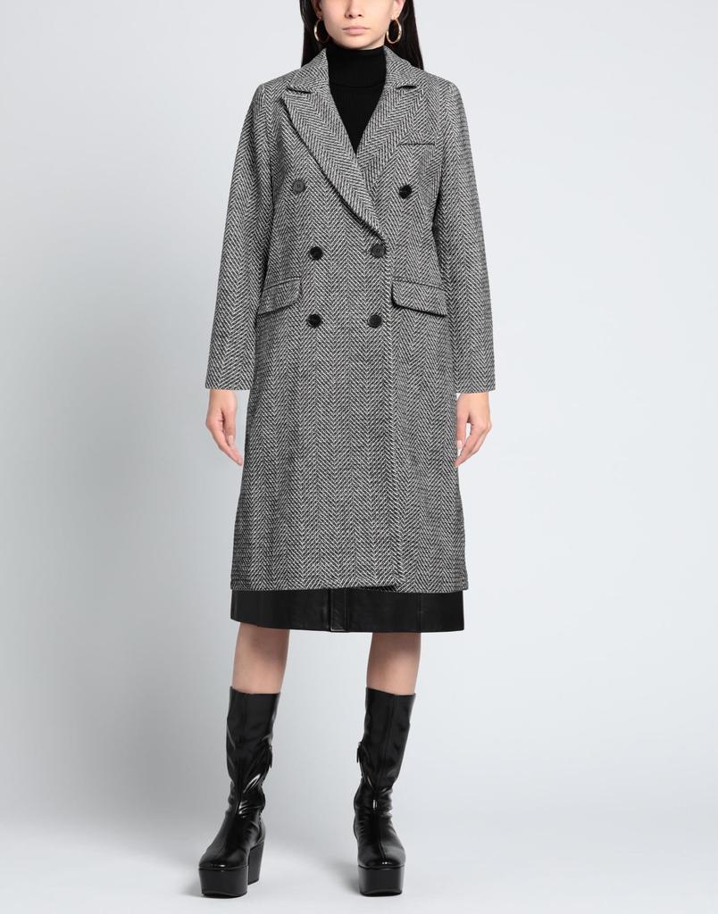 VANESSA SCOTT Coat