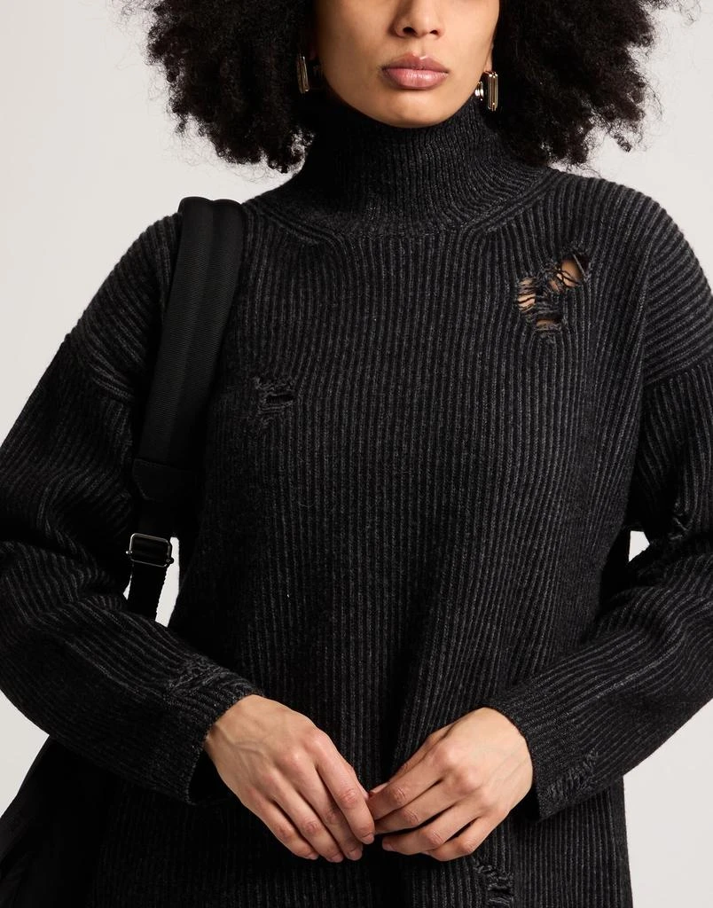 GRIFONI Turtleneck 4
