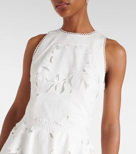 Shop Arianne floral lace midi dress on Sale at BeyondStyle  Get 32% Off  Arianne floral lace midi dress with Limited-Time Flash Deals, Exclusive  Discounts, and Special Offers. Enjoy Unbeatable Savings on