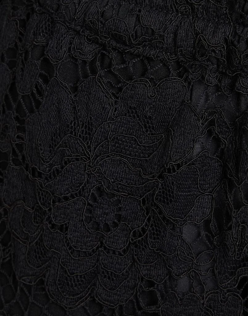 Dolce
Gabbana Casual pants 4