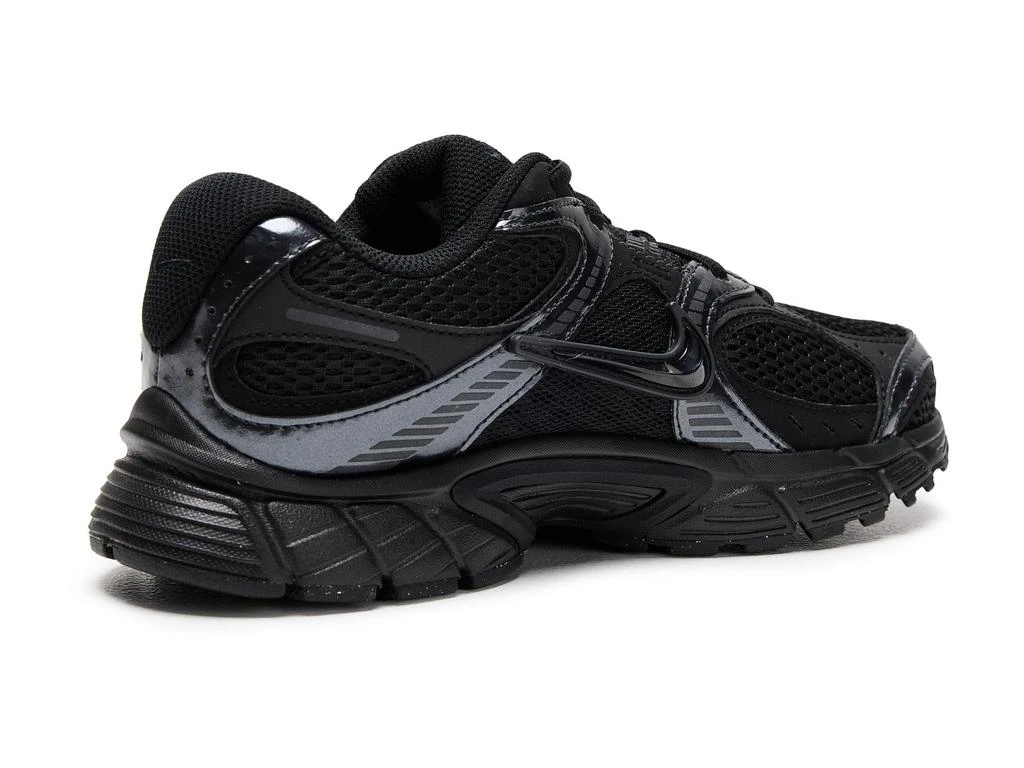 NIKE V5 RNR 3