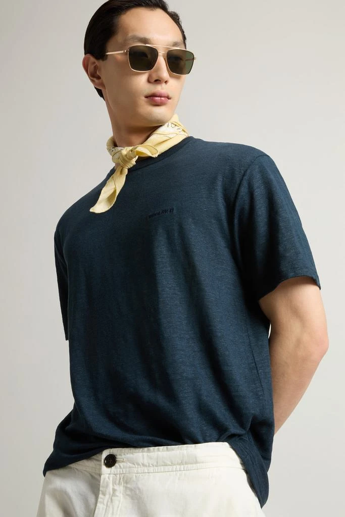 Woolrich Pure Linen T-Shirt with Embroidered Logo - Men - Blue 4
