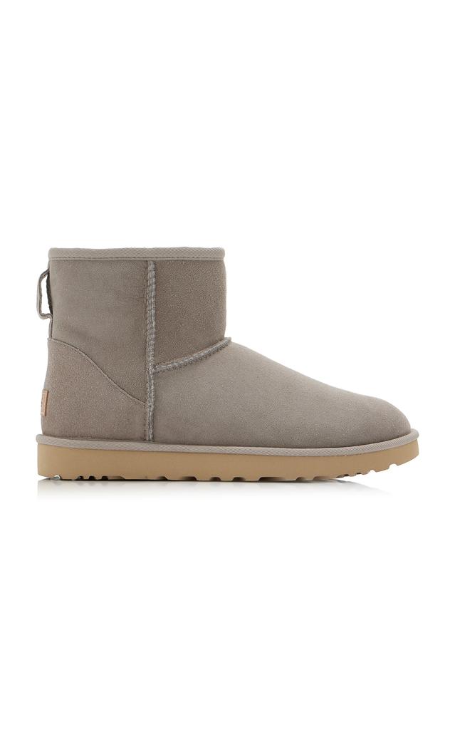 UGG UGG - Classic Mini II Sheepskin Boots - Grey - US 9 - Moda Operandi