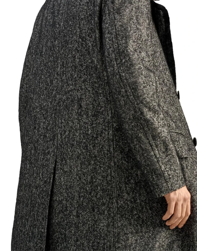 Dunhill Coat 4