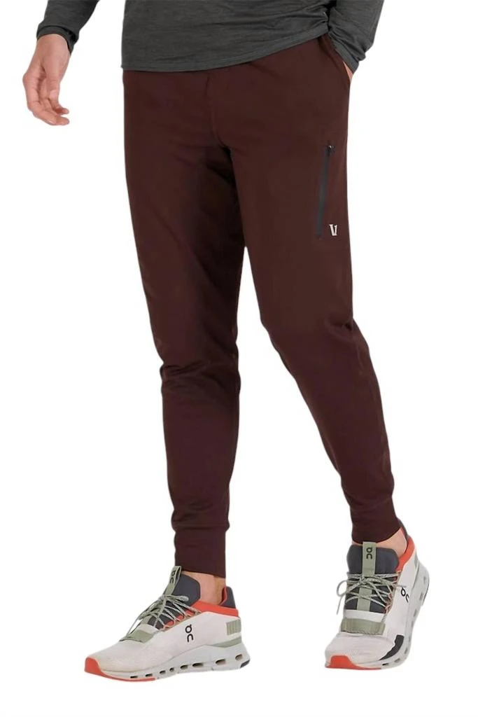 Vuori Sunday Performance Jogger In Oxblood 1