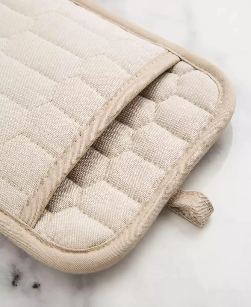 Martha Stewart Honeycomb Quilted Chambray Pot Holder Set, 7" x 10" 2