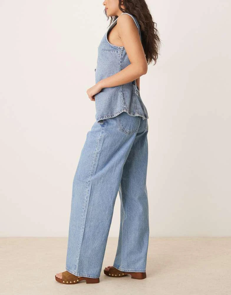 Abercrombie & Fitch Abercrombie & Fitch curve love high rise wide leg jeans in medium wash 3