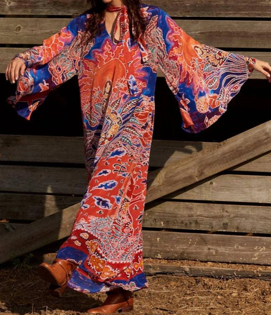Carolina K Lena Kaftan In Chamando 2