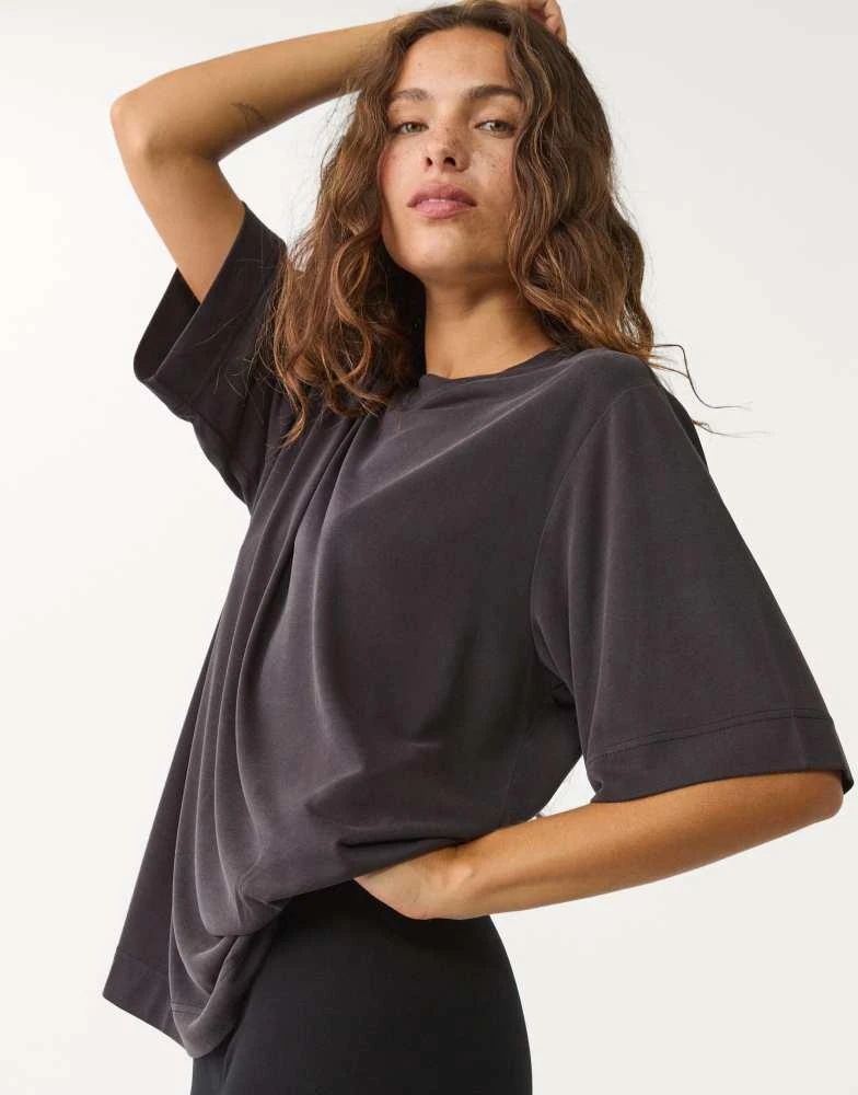 Stradivarius Stradivarius soft touch oversized turtleneck in black 1