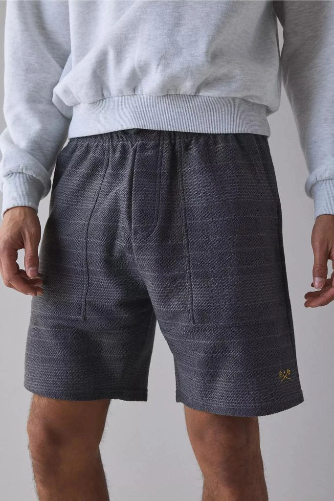Dark Seas Dark Seas Cyrus Short 1