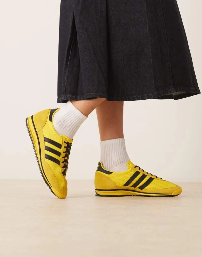 Adidas adidas Originals SL 72 OG trainers in yellow and black jersey -  Running Shoes - Free Shipping - BeyondStyle