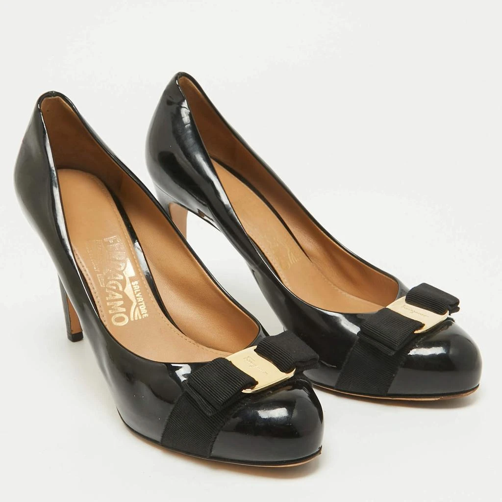 Salvatore Ferragamo Salvatore Ferragamo Black Patent Leather Vara Bow Pumps Size 37 4