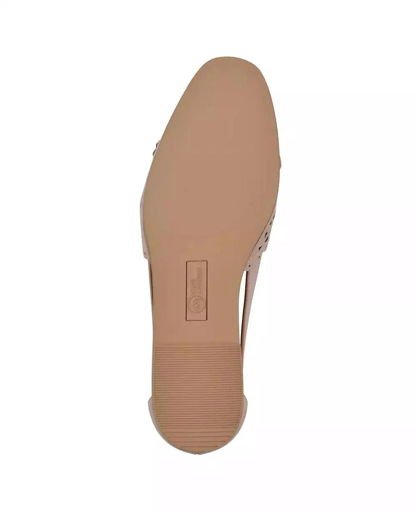 White Mountain Women's Nobler Pointed Toe Flats 5