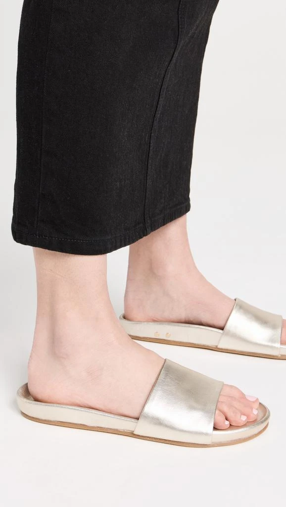 beek Gallito Sandals 2